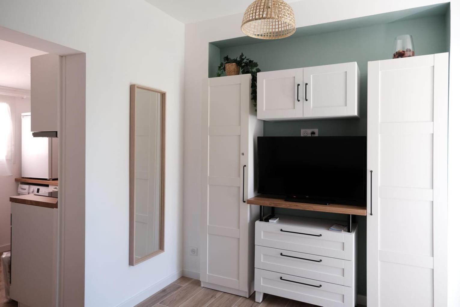 Studio Renove Avec Belle Terrasse Aix-en-Provence Buitenkant foto