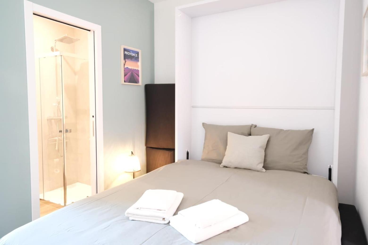 Studio Renove Avec Belle Terrasse Aix-en-Provence Buitenkant foto