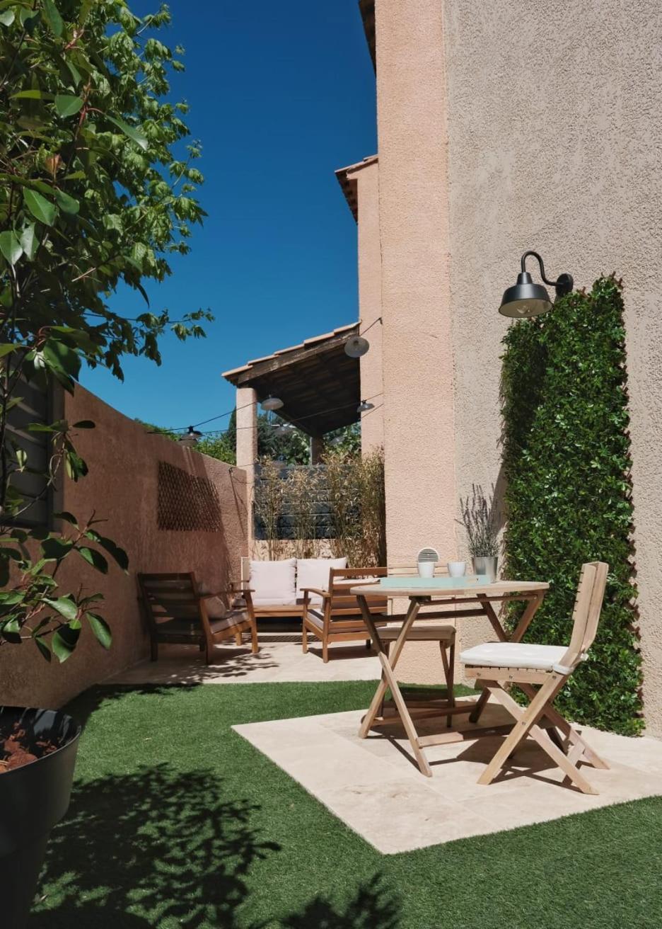 Studio Renove Avec Belle Terrasse Aix-en-Provence Buitenkant foto